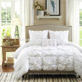 Madison Park Harlow Cama White Pieced Ruched Consolador Set